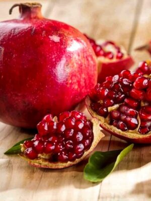 Гранат "Ак-дона"  Сильно-рослий сорт.